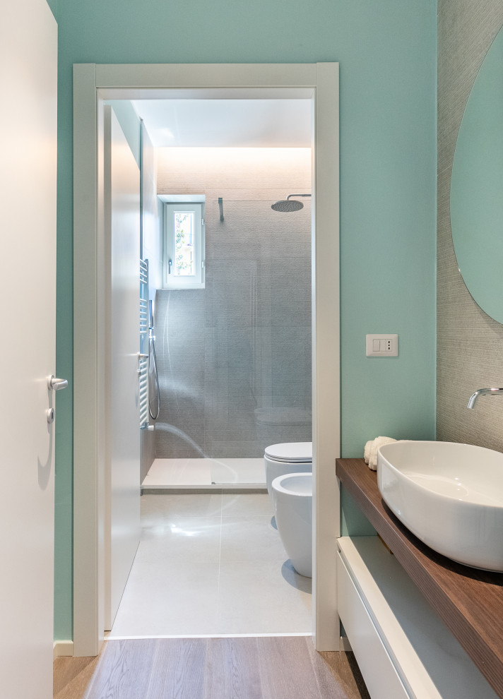 Mi_P1 | Real Estate | Trilocale di Ringhiera con isola