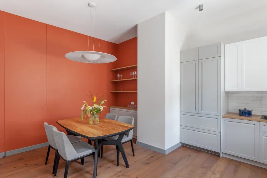 Квартира в тёплых тонах