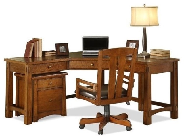 Riverside Furniture Craftsman Home Corner Computer Desk in Oak