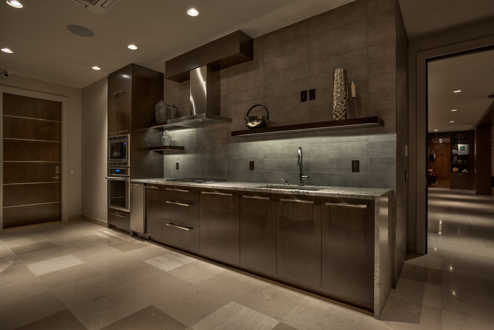 Photo of a contemporary kitchen in Omaha.