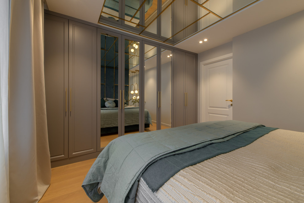 ШКАФ РАСПАШНОЙ - на Ленинском