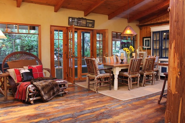 Adirondack Style Lodge - Rustic - Dining Room - Los 