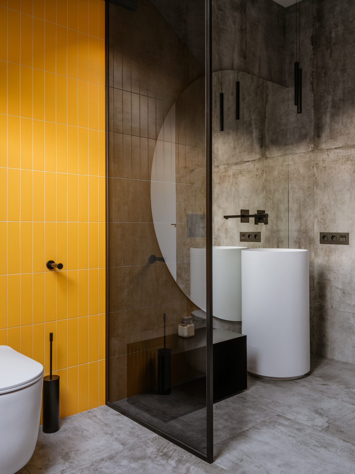 Дом с парящей лестницей