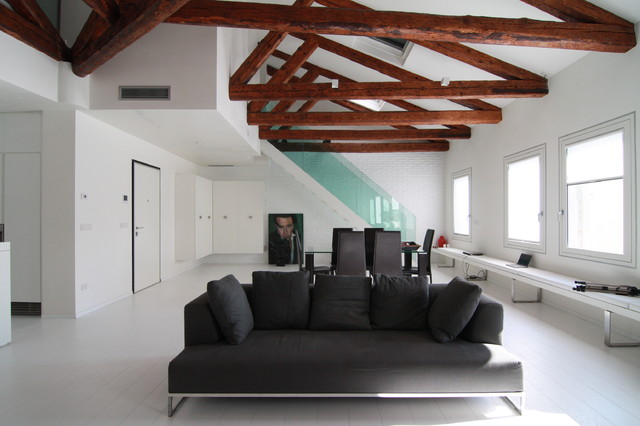 E house contemporary-living-room