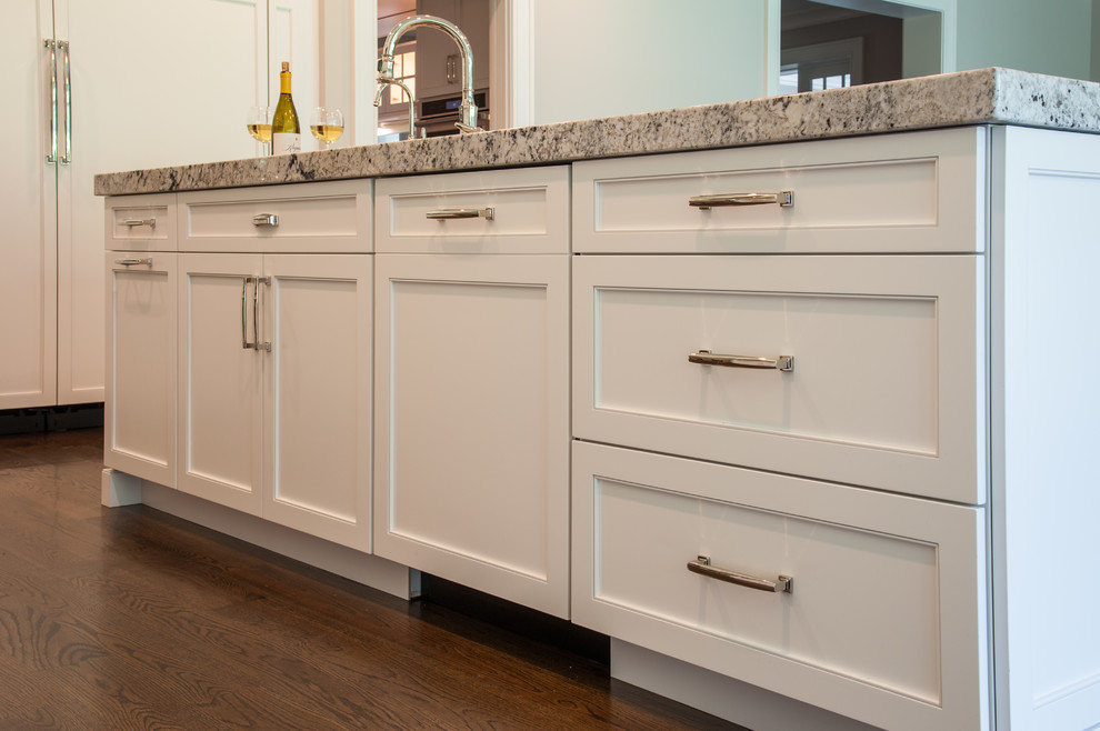 Inspiration for a transitional home design remodel in New York