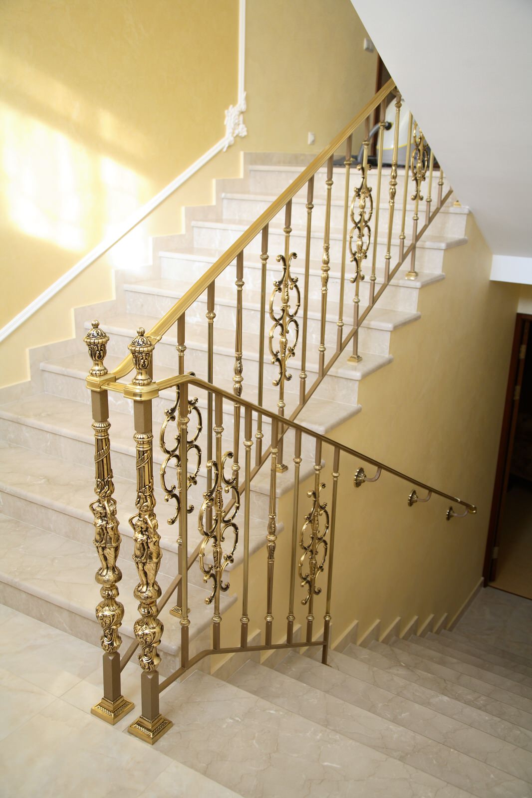 Элитные литые ограждения из латуни с позолотой 24к Grande forge (Франция)