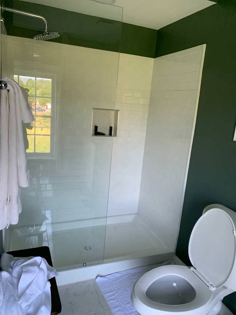 B&B Hawksbill Luray