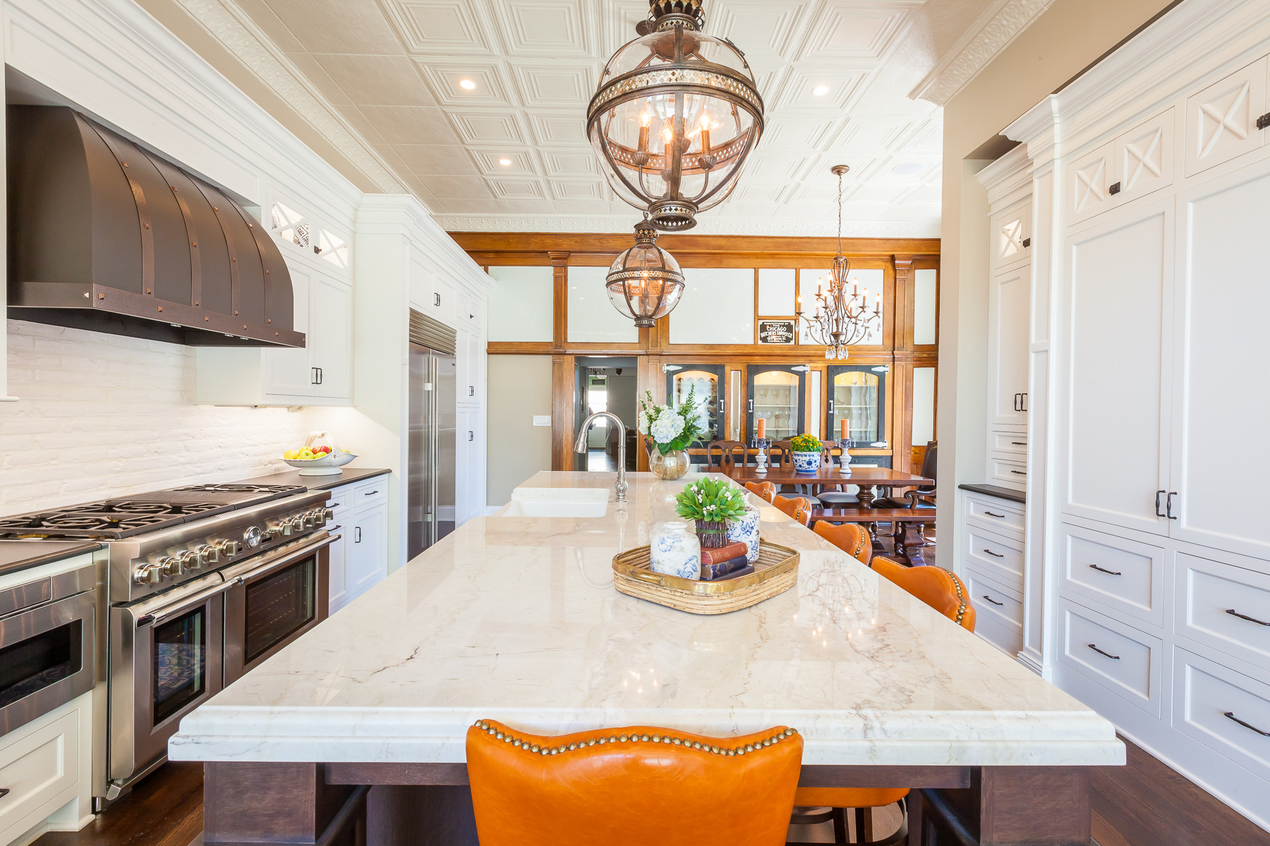 Stylish in the City - Traditional Urban Home