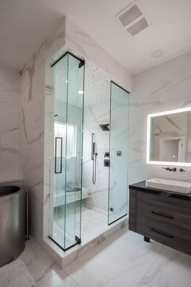 E-Lane - Modern - Bathroom - Las Vegas - by Continental Luxury | Houzz