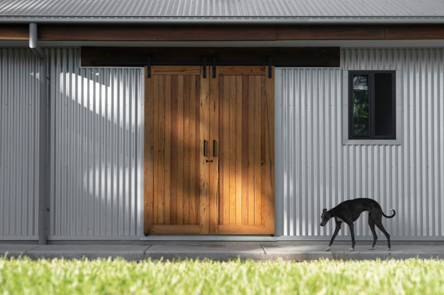 Shed House eclectic