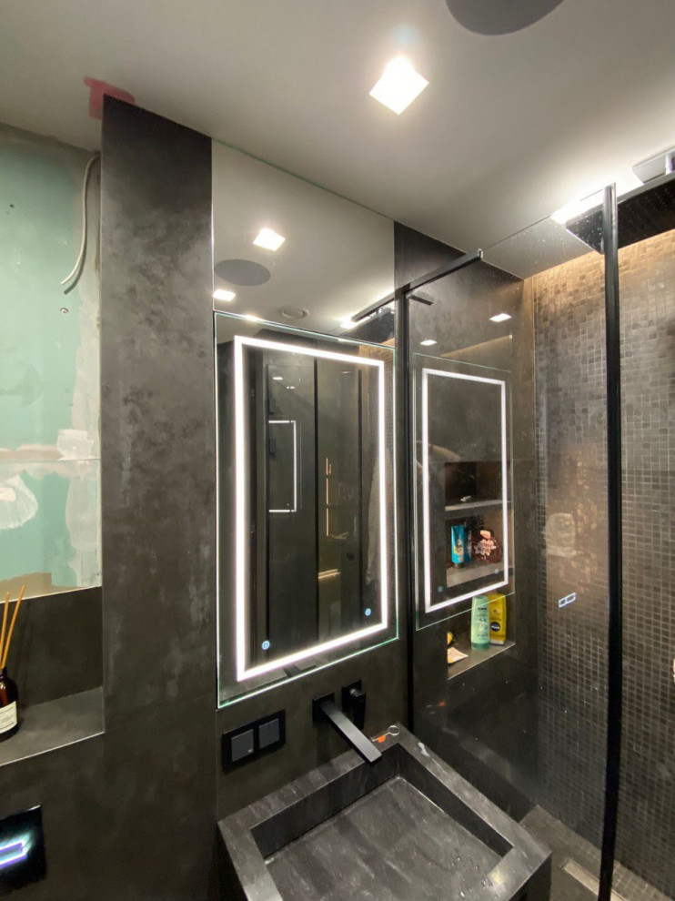 Душевая кабина/ванная комната