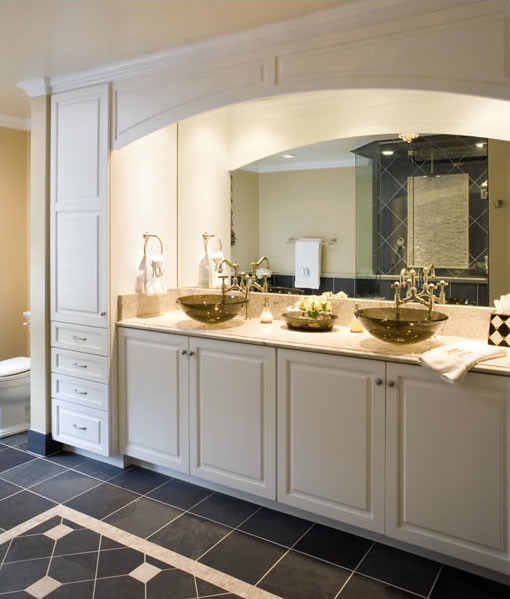Bathroom - transitional bathroom idea in DC Metro