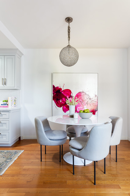 Galley Kitchen Renovation- West Hollywood, California nyklassisk-matplats