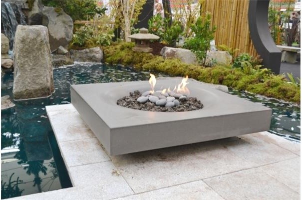 Modern Zen Garden With Halo Fire Pit By Solus Contemporary