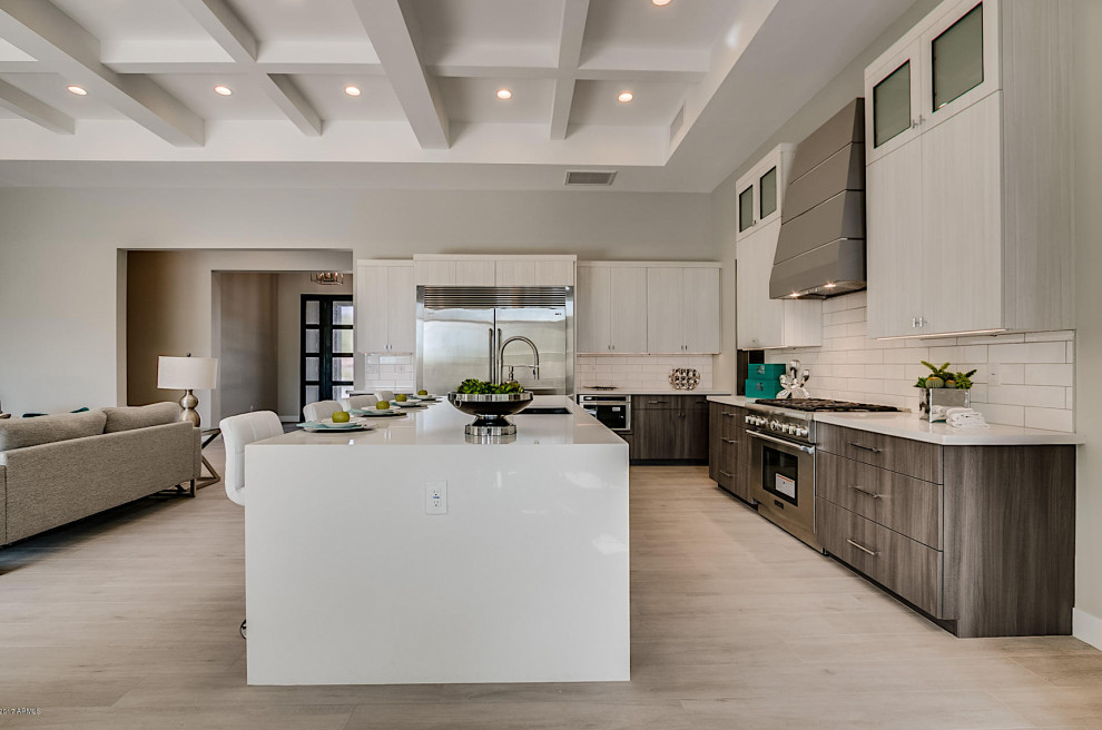 Example of a trendy kitchen design in Phoenix