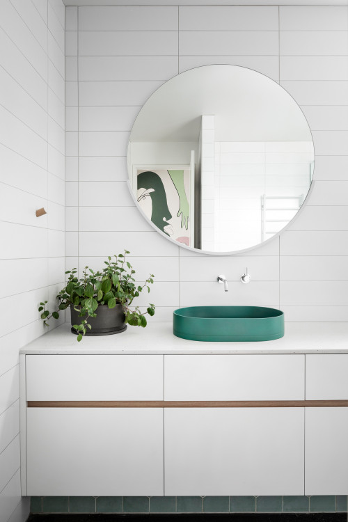 Modern Simplicity: White Laminate Tops and White Flat Panels in a Sleek Bathroom Vanity