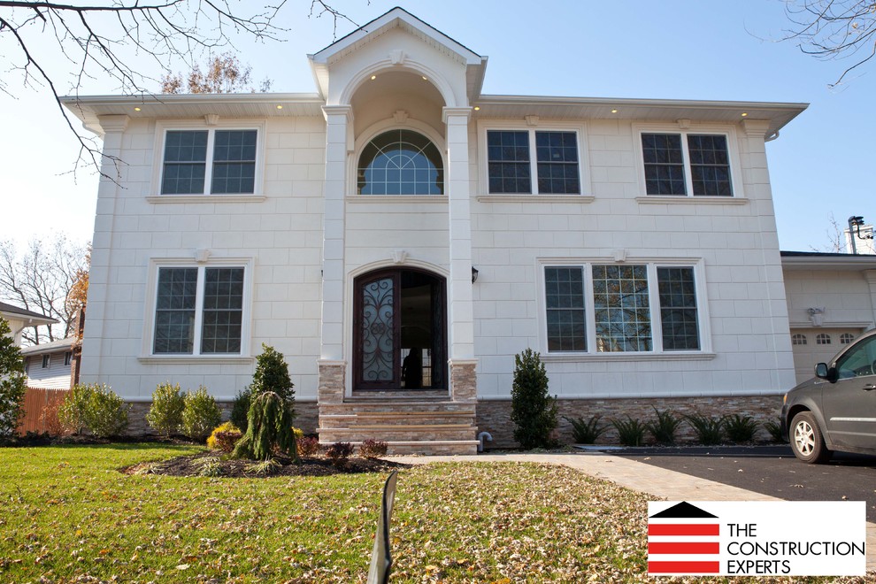 Elegant exterior home photo in New York