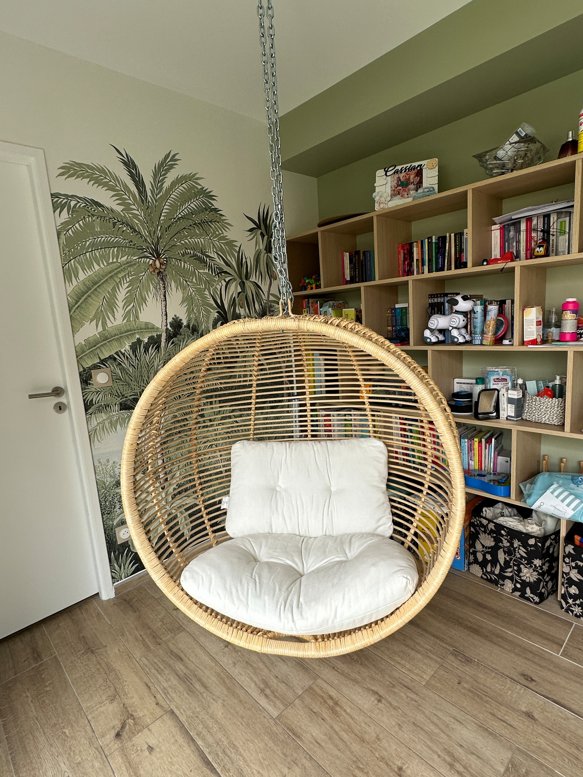 Création coin détente et son bibliothèque sur-mesure