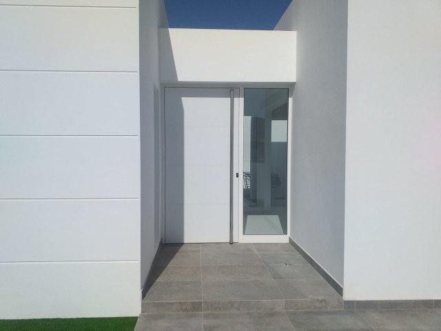 Villa &Aacute;ngela moderne-entre