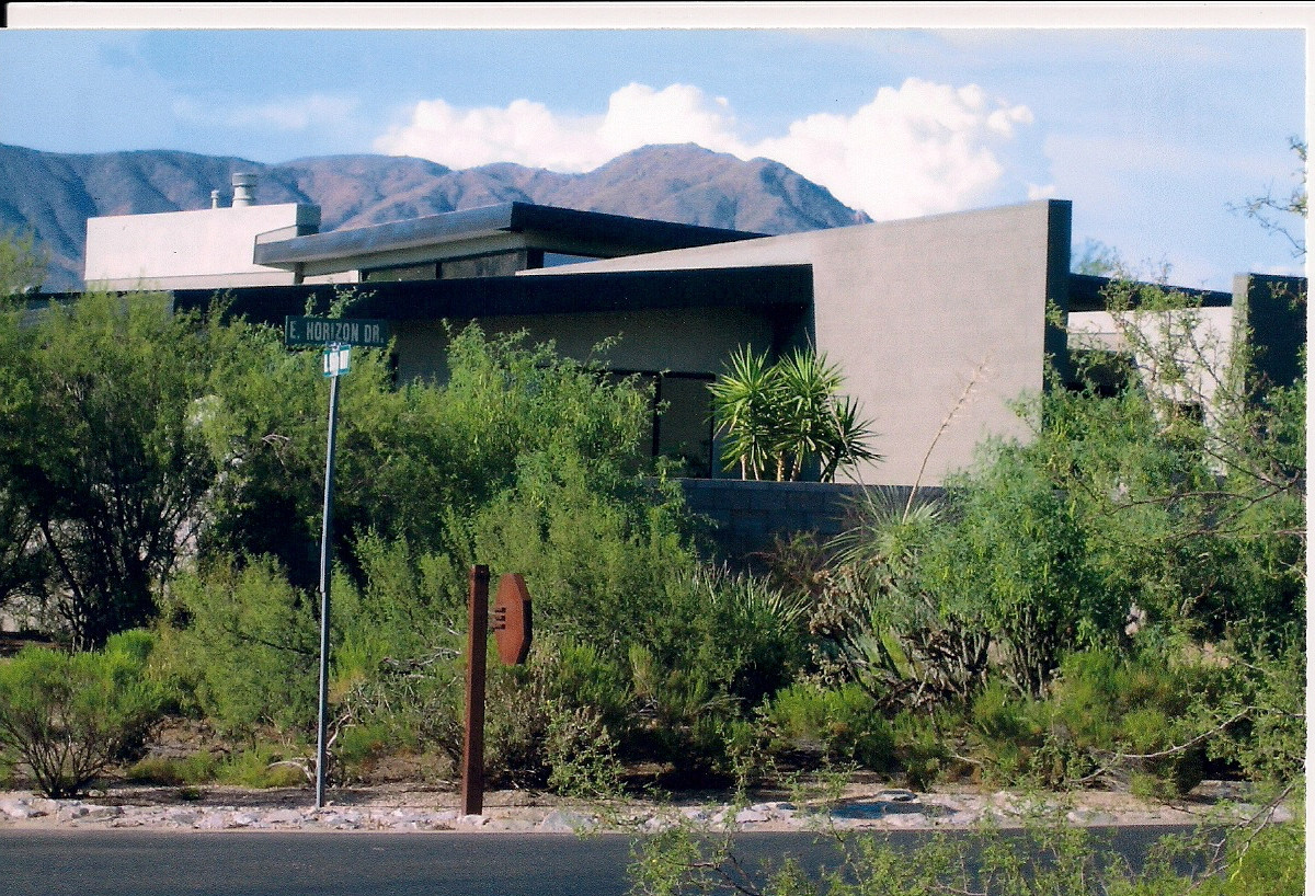 DESERT MOUNTAIN