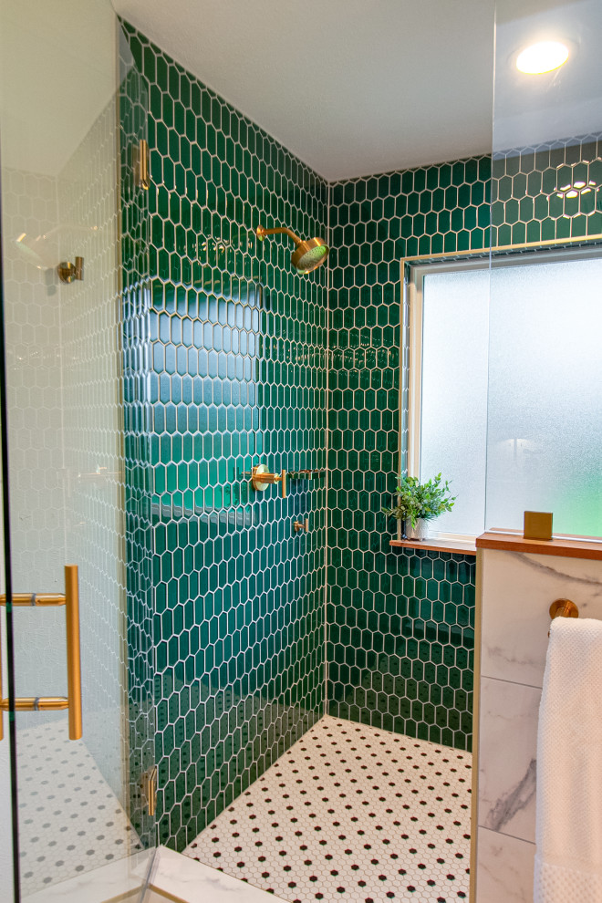 Mid-sized 1960s master green tile and mosaic tile marble floor, white floor, double-sink and wood wall wet room photo in Dallas with furniture-like cabinets, medium tone wood cabinets, a two-piece toilet, green walls, an undermount sink, quartz countertops, a hinged shower door, white countertops, a niche and a freestanding vanity