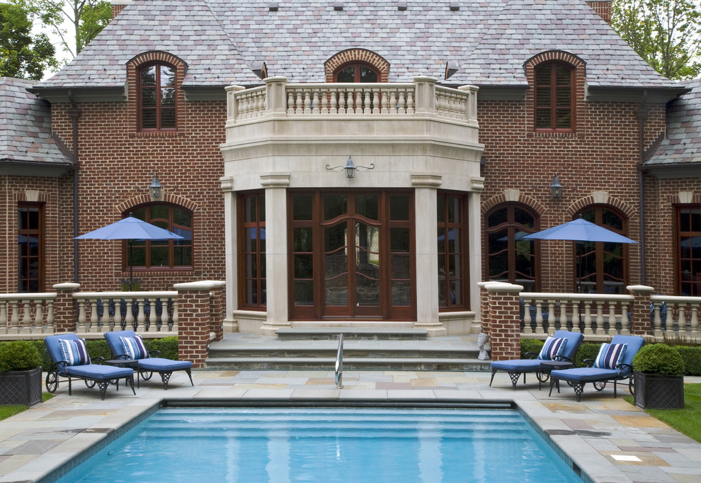 This is an example of a traditional rectangular pool in Chicago.