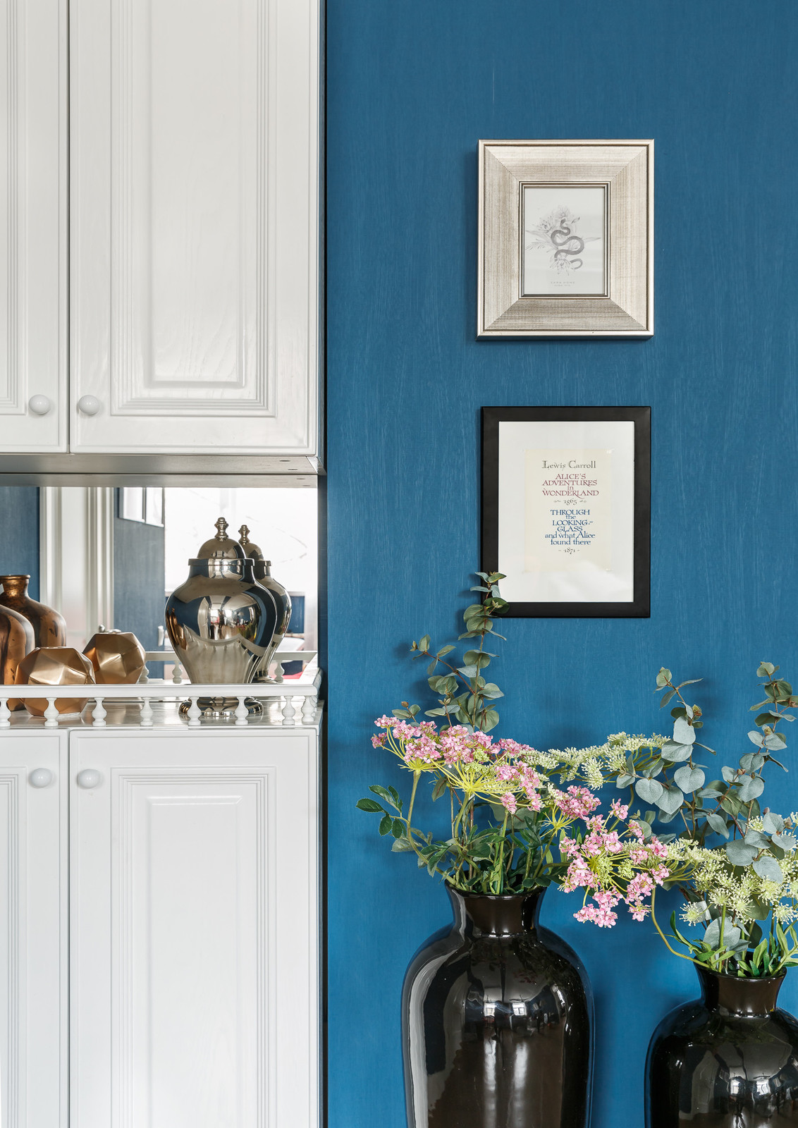 Алиса в стране чудес