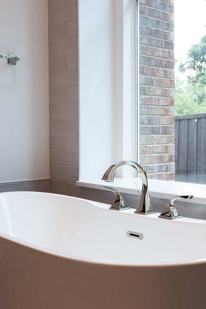 Bradford Pear | Master + Guest Bathroom