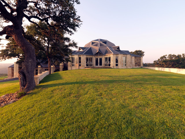 Custom Home: Clear Springs I Boerne, TX eclectico-fachada
