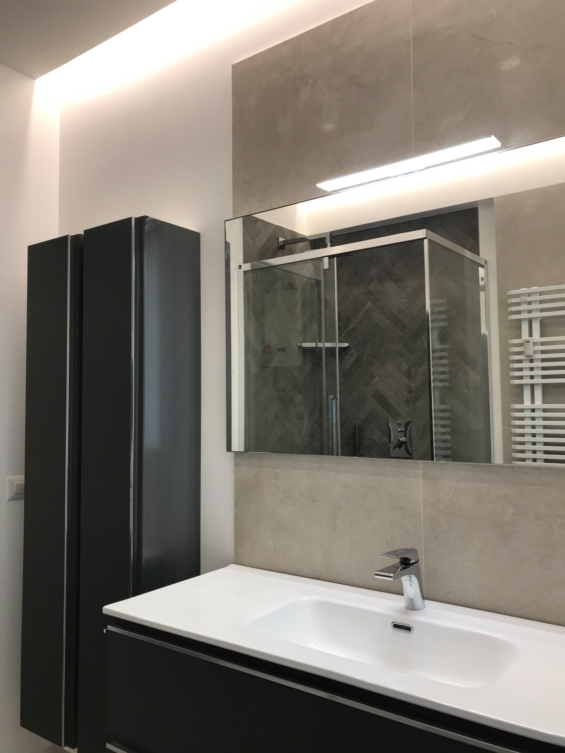 Un bagno nel quartiere Trieste