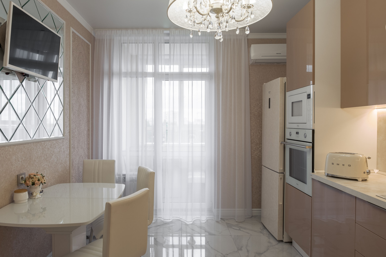 Зеркальное королевство для блогера