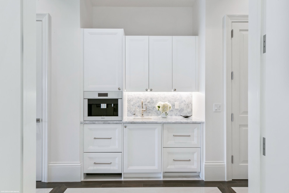 Inspiration for a transitional kitchen remodel in Miami