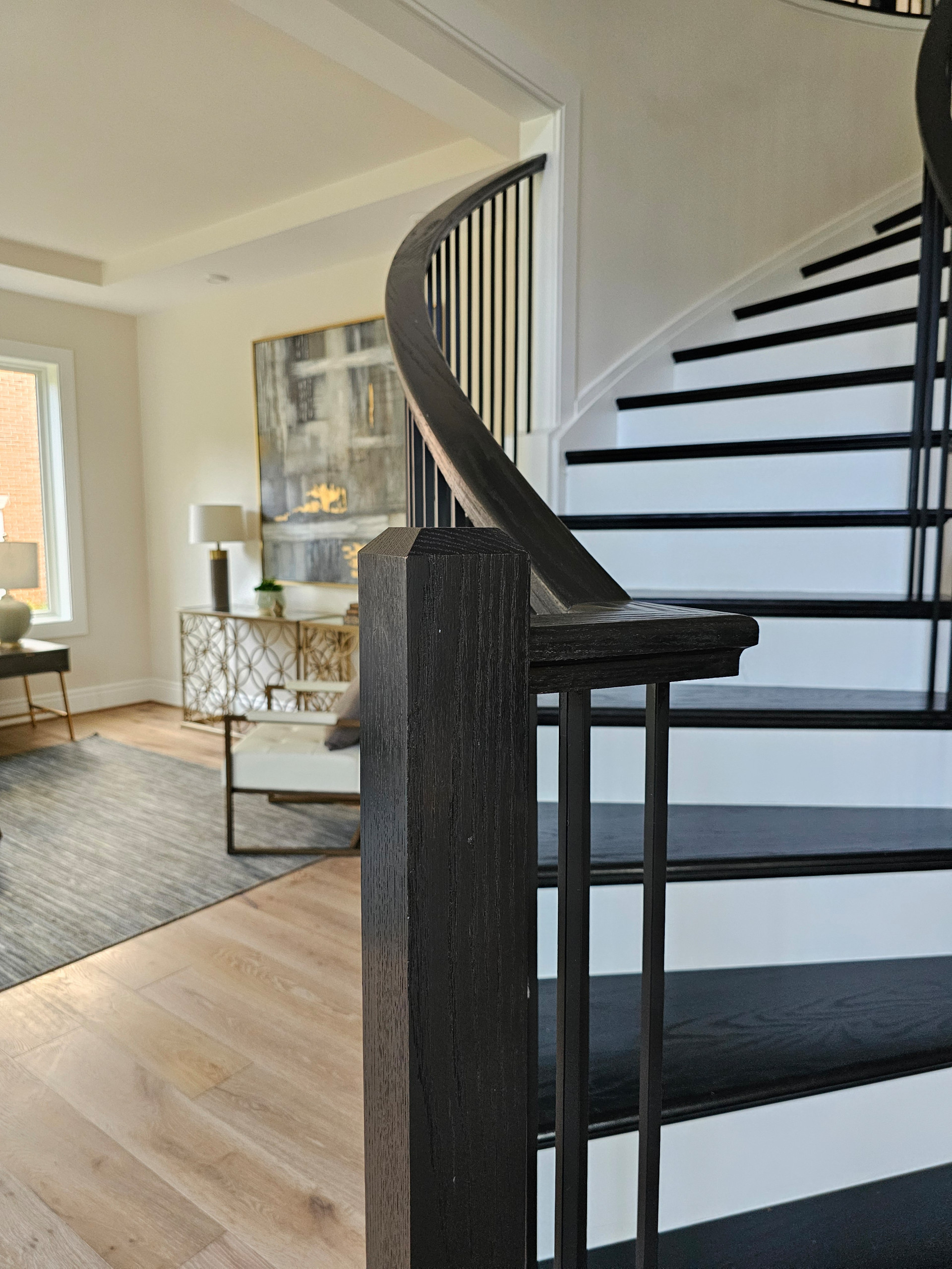 Elegant Curve Elevates Modern Design, Mclean, VA 22101