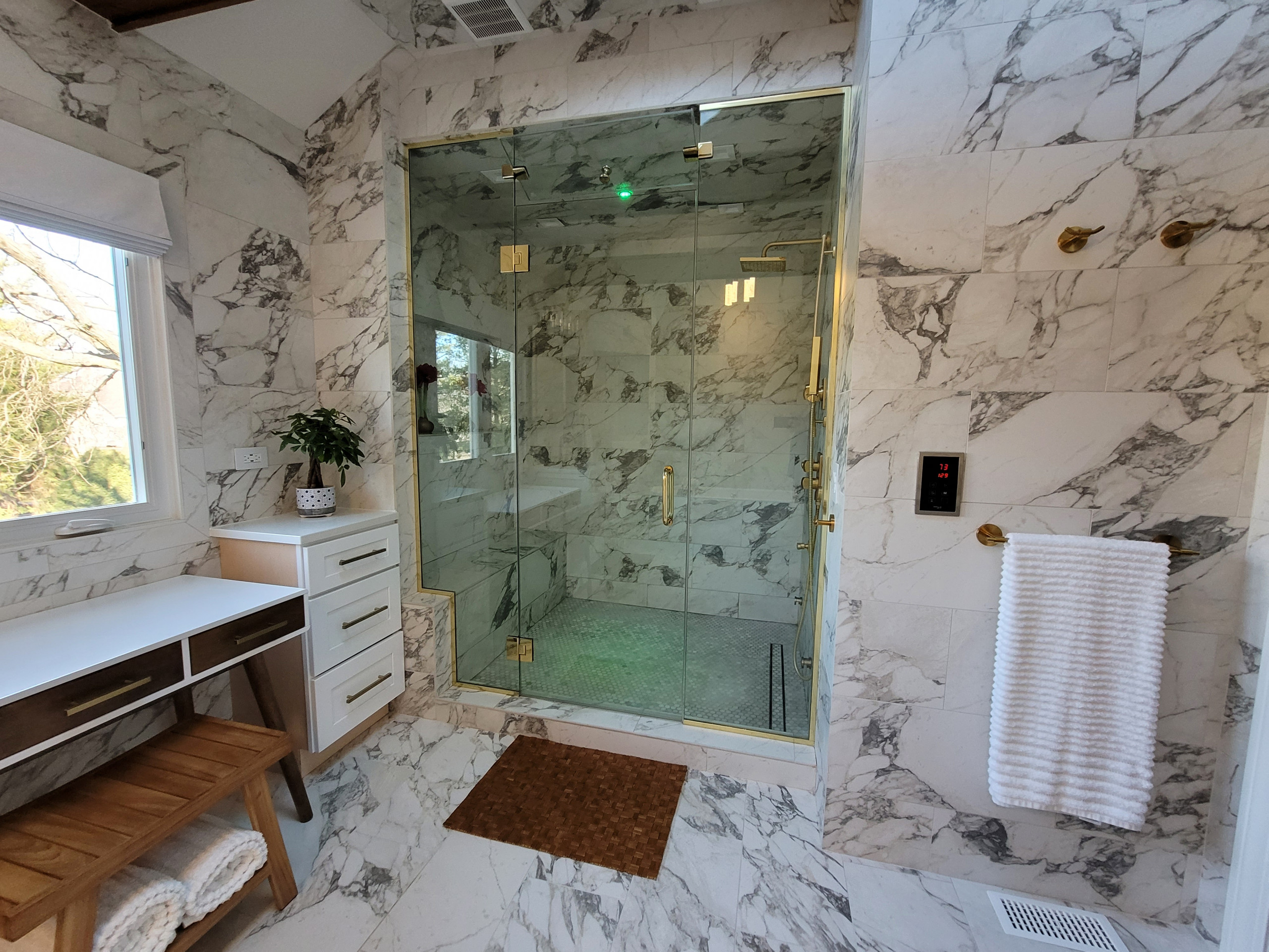 Dream white Bathroom