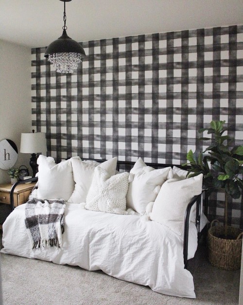 31 Fun Ways to Add Cozy Buffalo Check to Your Home Decor  Buffalo plaid  decor, Plaid decor, Black and white decor