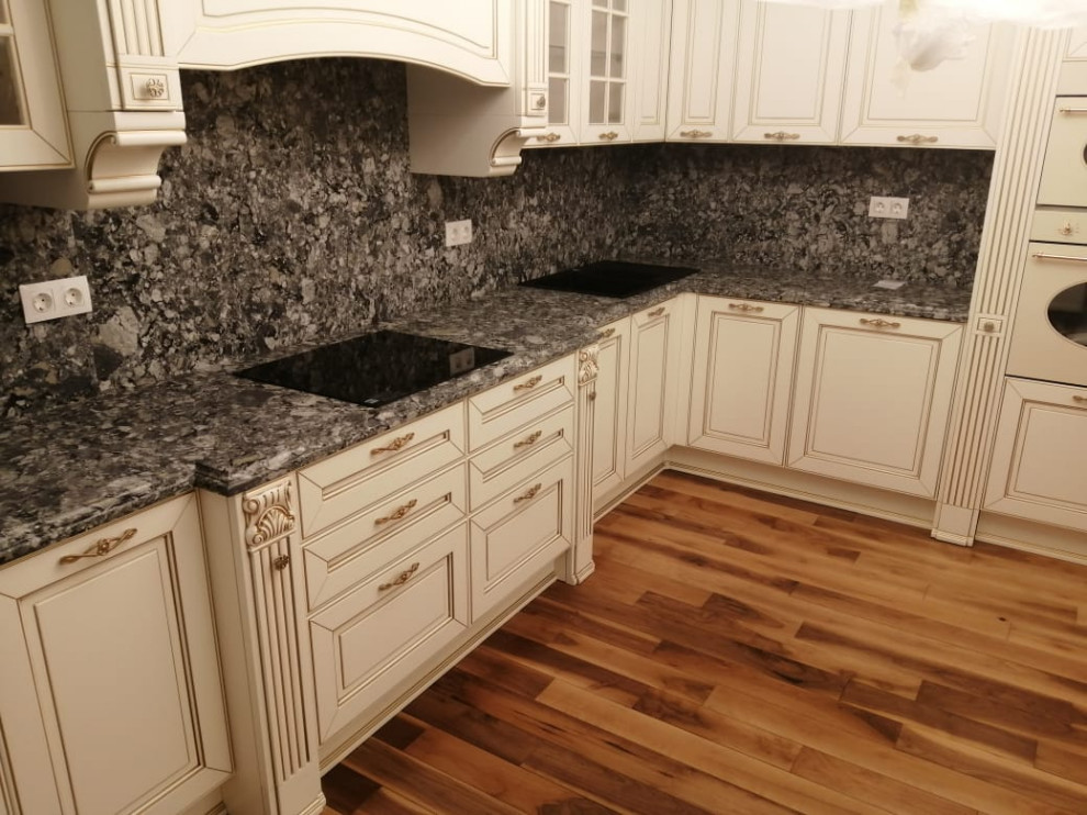 Столешница из кварцевого камня Азул