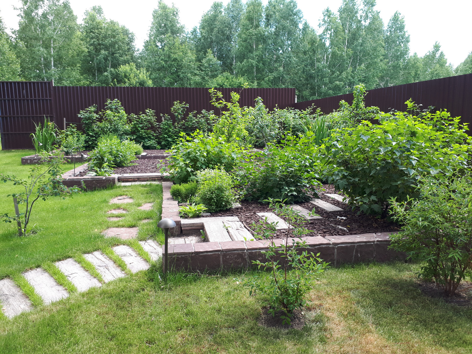 Сад для молодой семьи