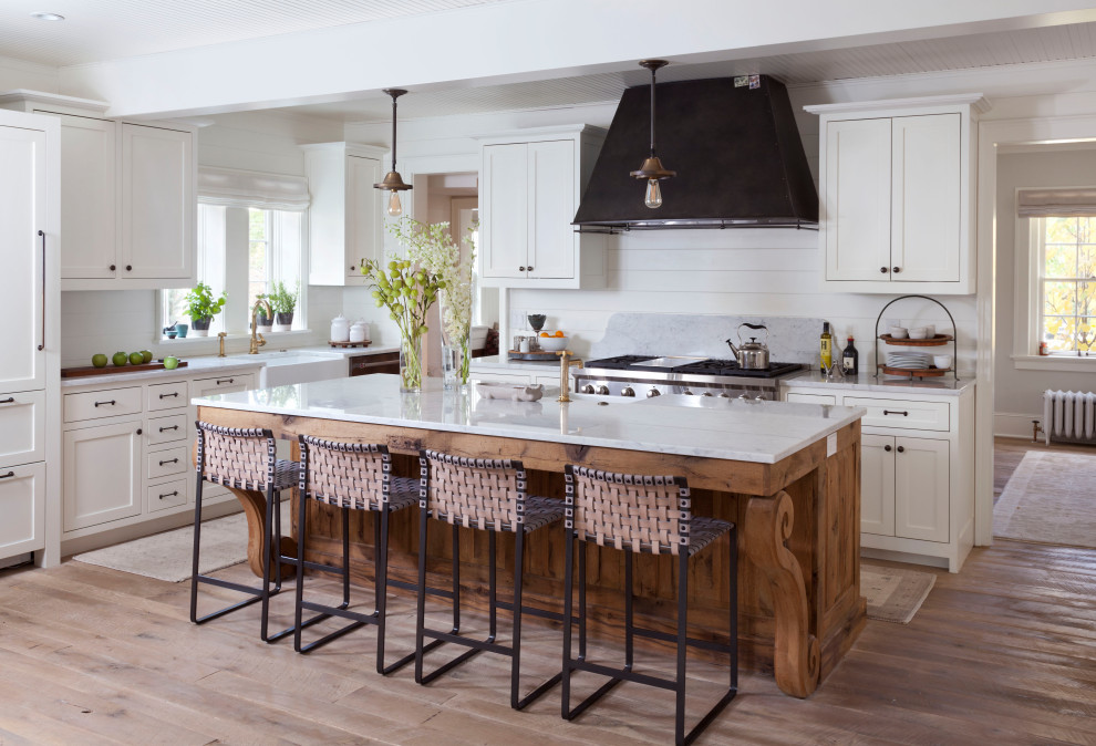 Inspiration for a transitional kitchen remodel in Denver