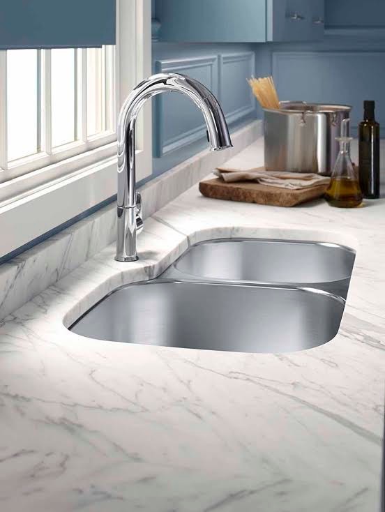 Transitional kitchen photo in Philadelphia