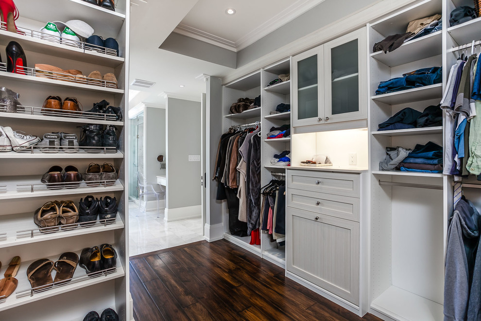 Design ideas for a storage and wardrobe in Toronto.