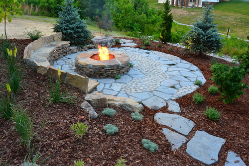 20 Fire Pit Ideas To Make The Summer, River Stone Fire Pit Ideas