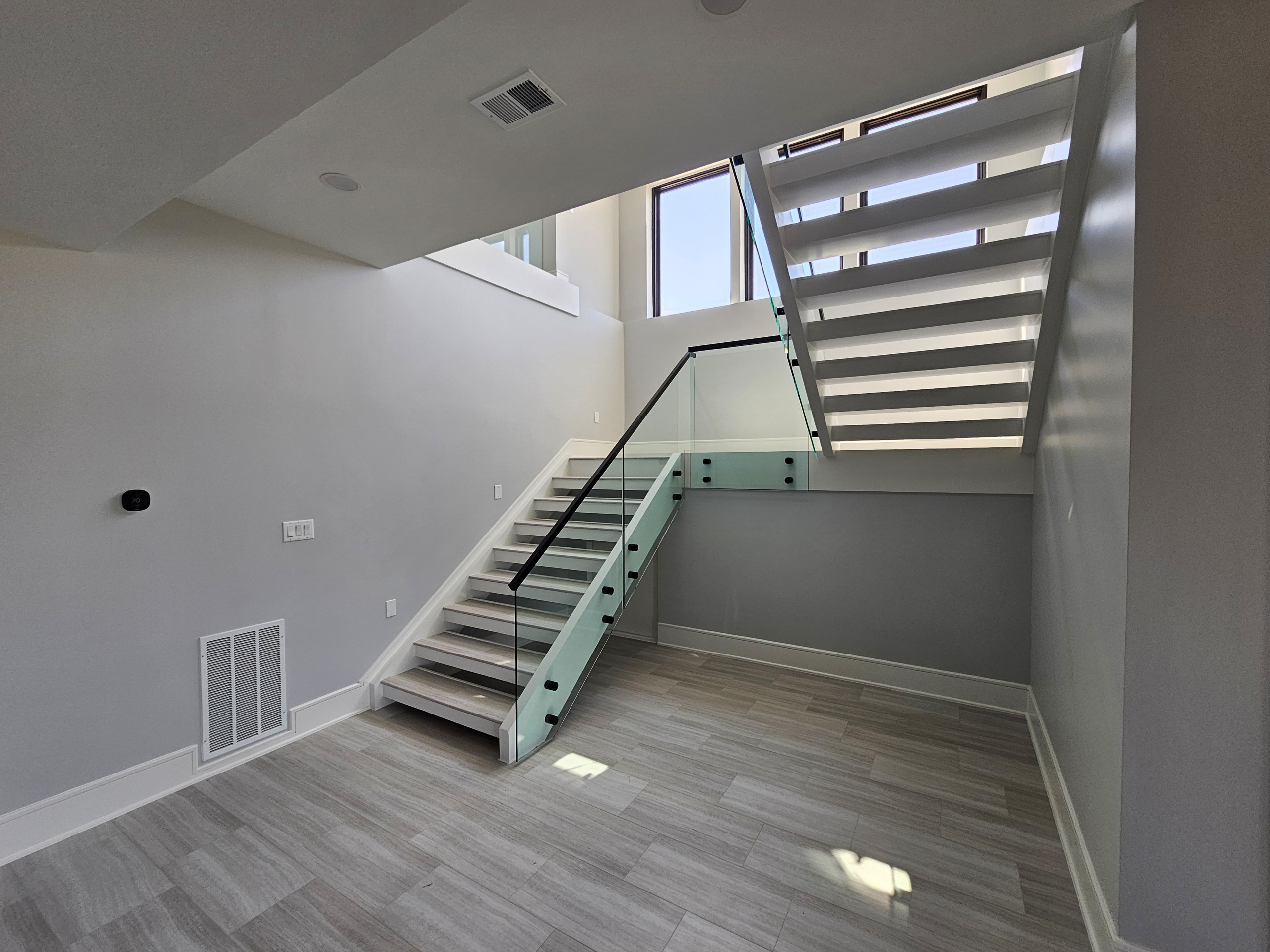 125_Modern Open Rise Stair with Glass Balustrade, Aldie, VA 20105