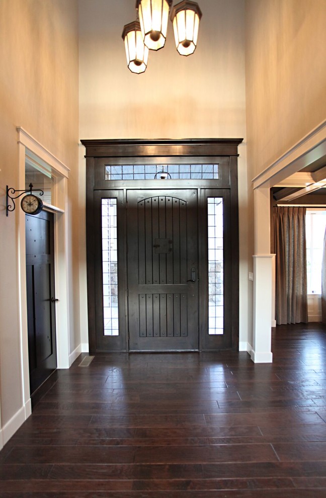 Transitional entryway in Seattle.