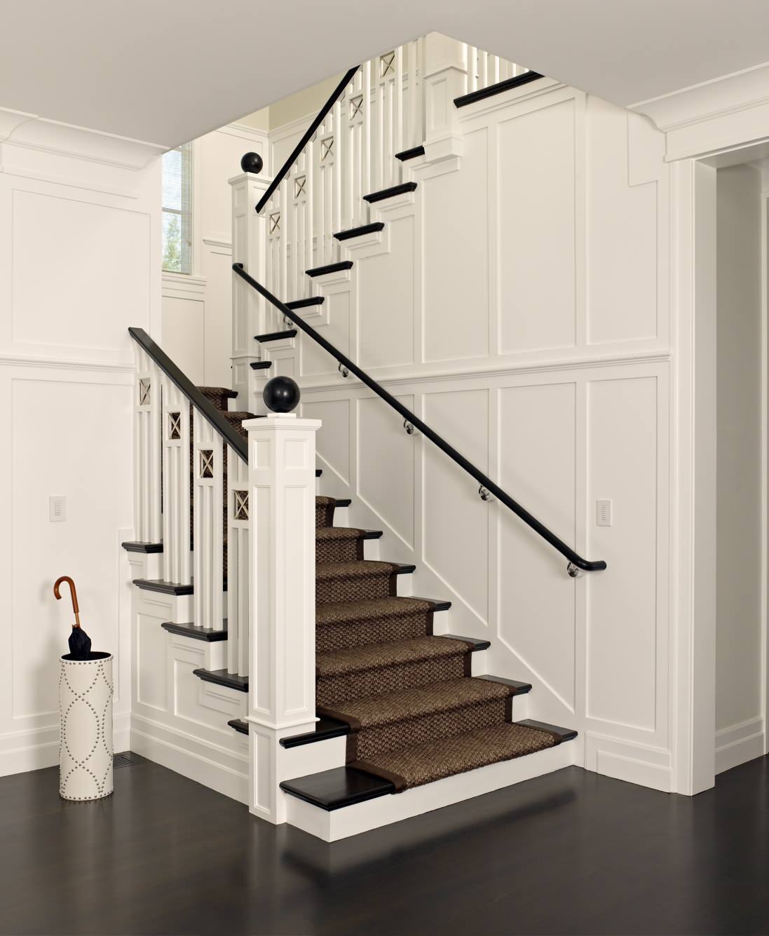 Staircase Designs For Victorian Homes 976x1500
