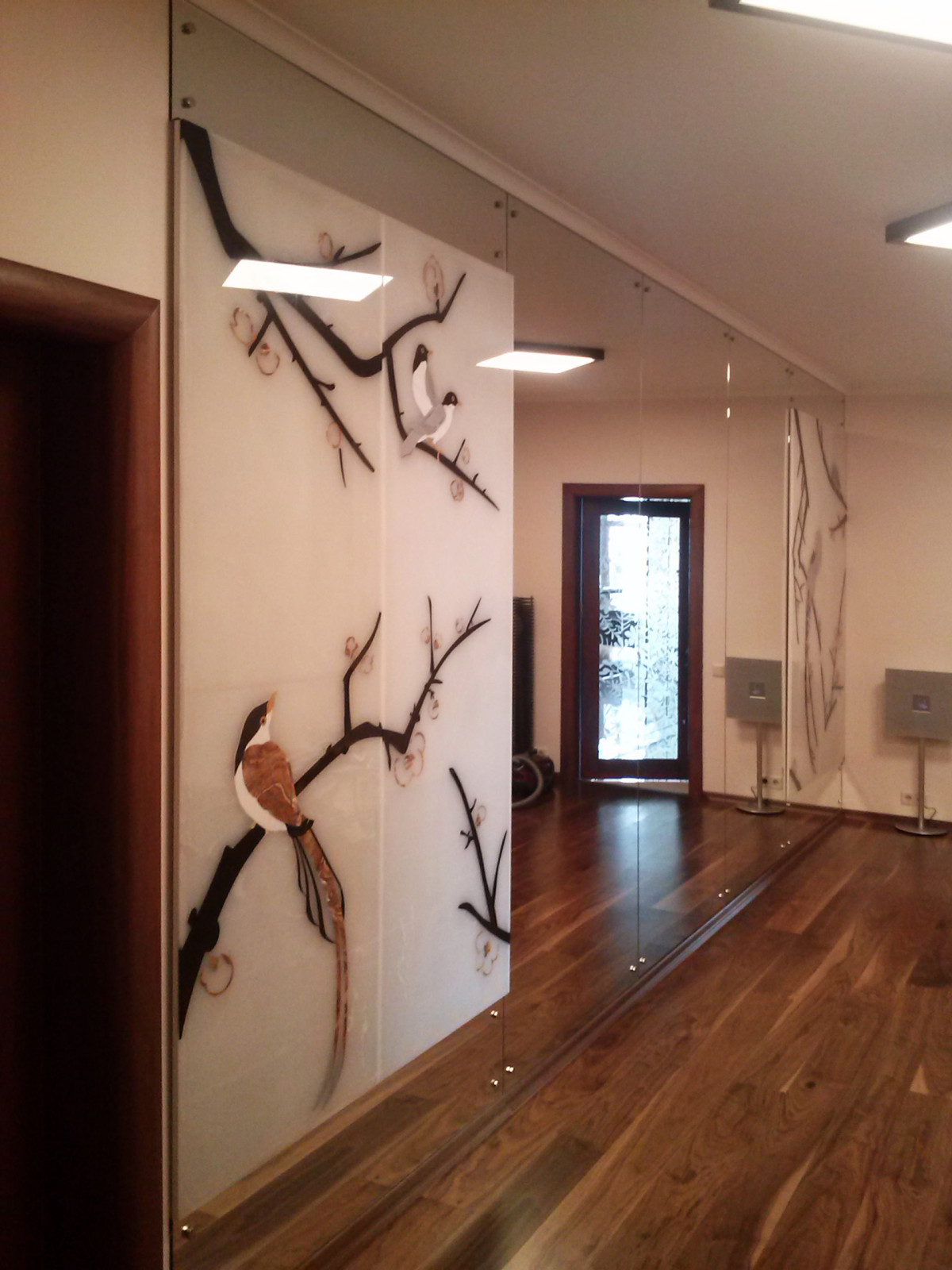 Зеркала в спортивную комнату