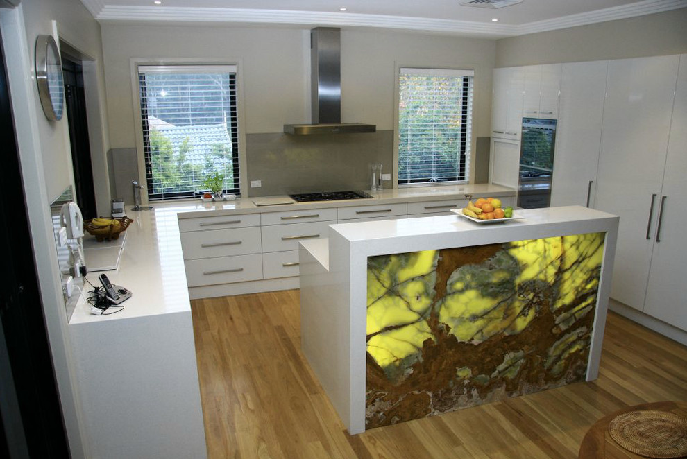 This is an example of a transitional kitchen in Central Coast.