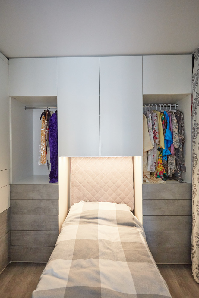 Корпусный шкаф в спальню raumplus