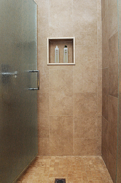 Links Point Master Bath