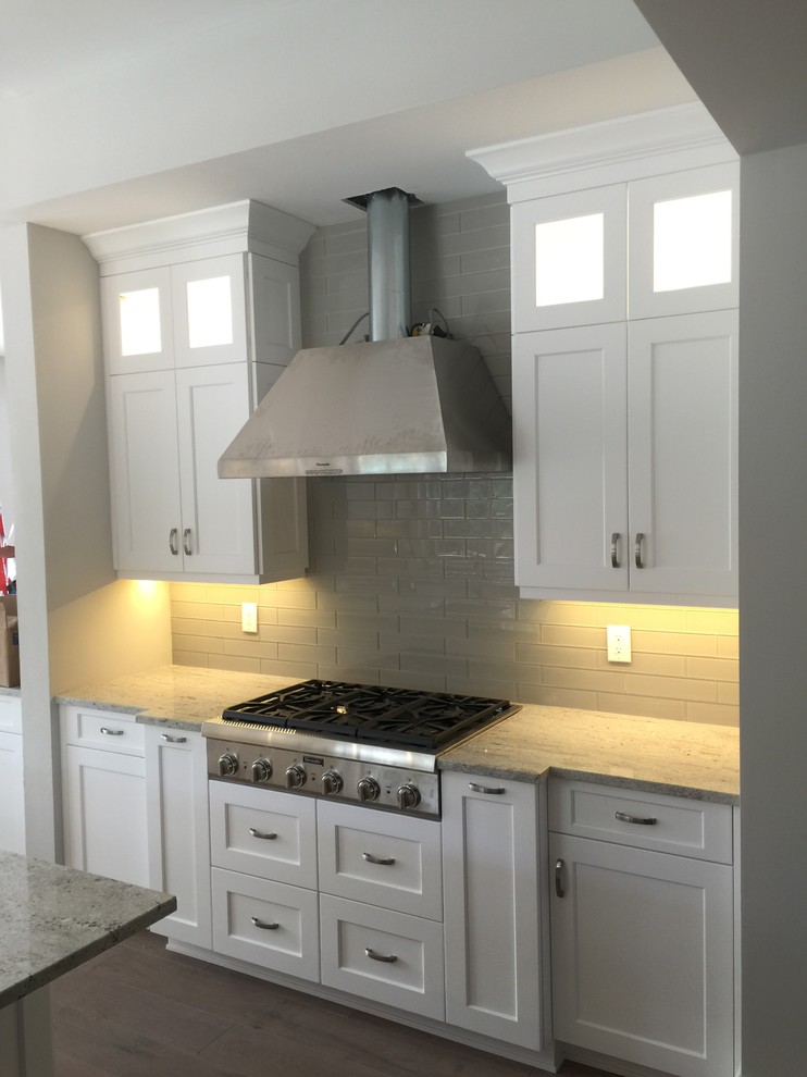 Example of a transitional kitchen design in Miami