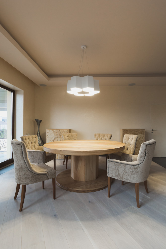 Комод и Стол